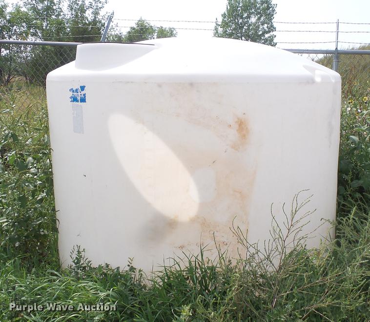 image for item EV9236 (2) solution tanks