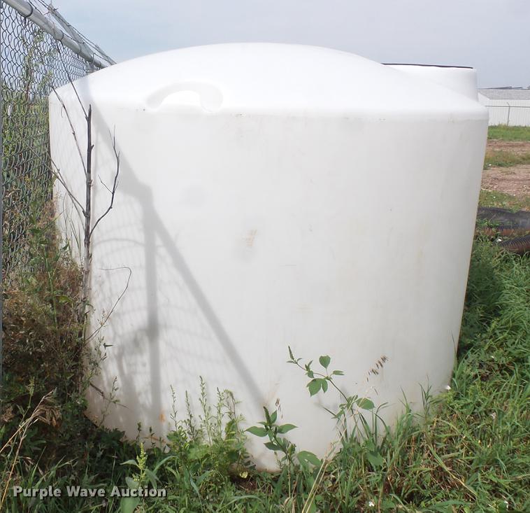 image for item EV9236 (2) solution tanks