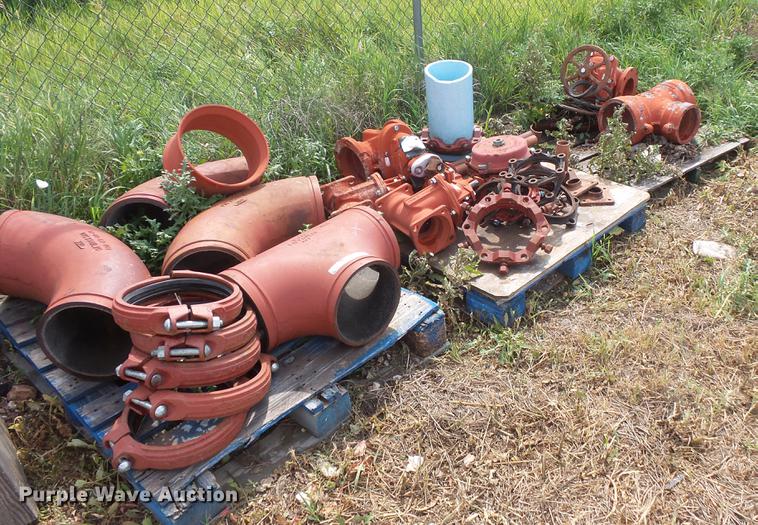 image for item EV9238 Victaulic pipe and fittings