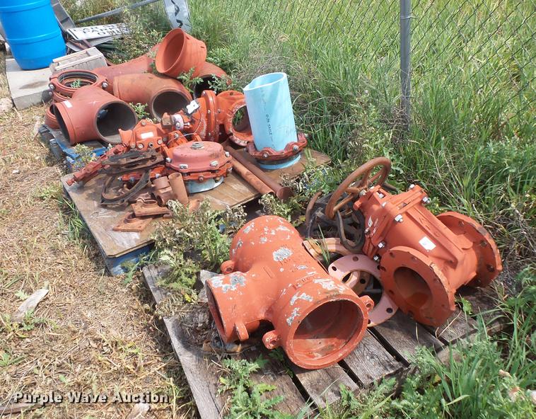 image for item EV9238 Victaulic pipe and fittings