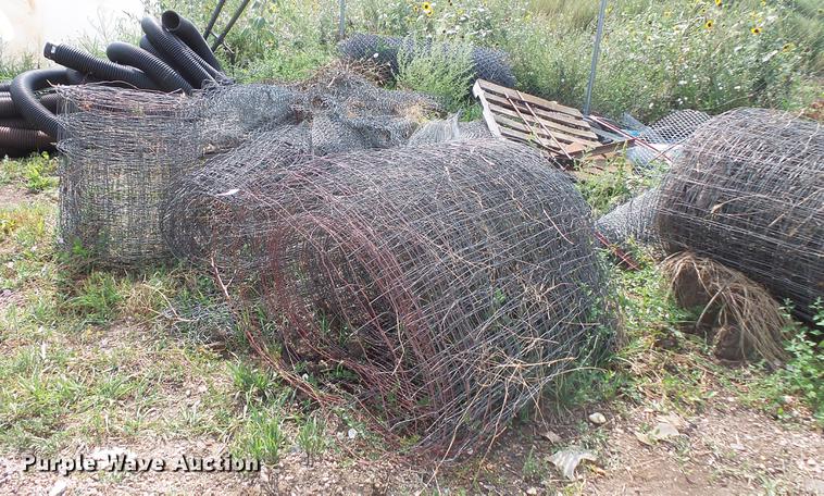 image for item EV9240 Chainlink fencing and woven wire