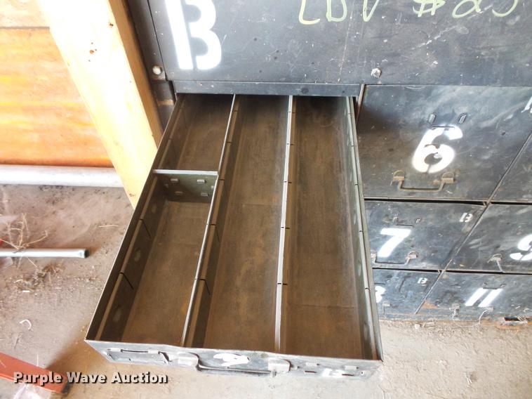 image for item EV9243 Storage cabinets