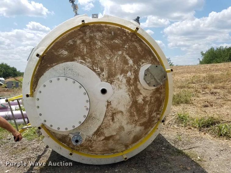 image for item G1297 Fiberglass sodium bi-sulfate tank