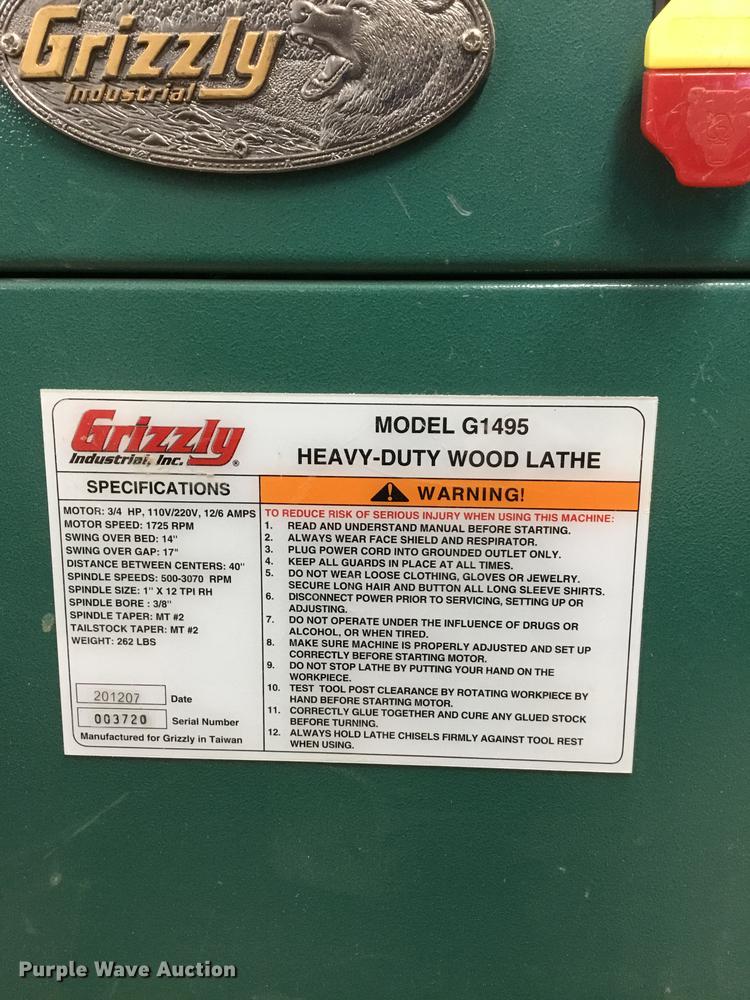 image for item G1303 Grizzly G1495 wood lathe