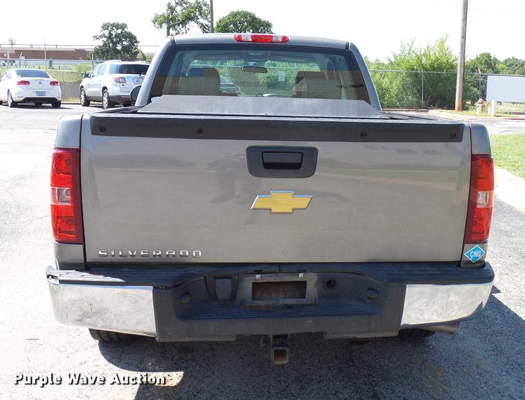 image for item DD5270 2013 Chevrolet Silverado 1500 Ext. Cab pickup truck