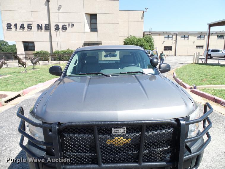 image for item DD5270 2013 Chevrolet Silverado 1500 Ext. Cab pickup truck