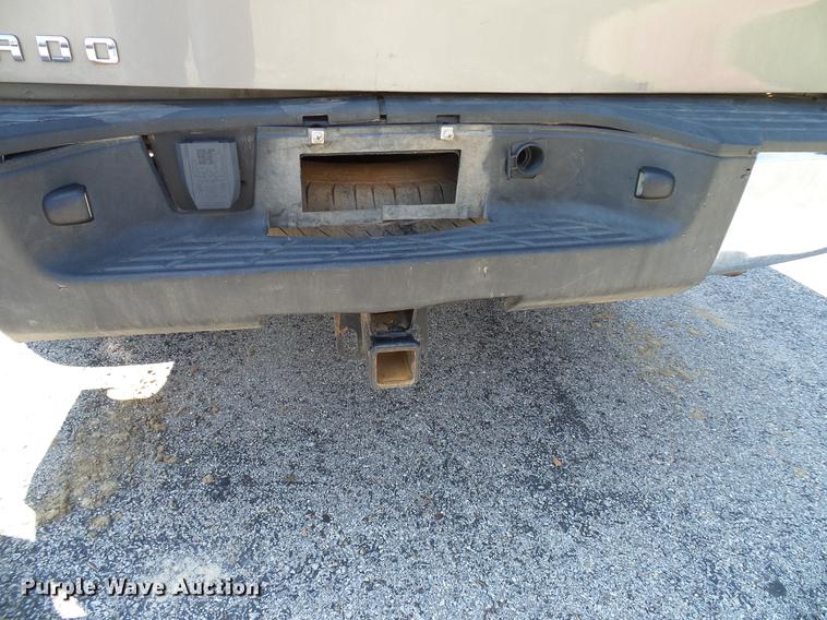 image for item DD5270 2013 Chevrolet Silverado 1500 Ext. Cab pickup truck