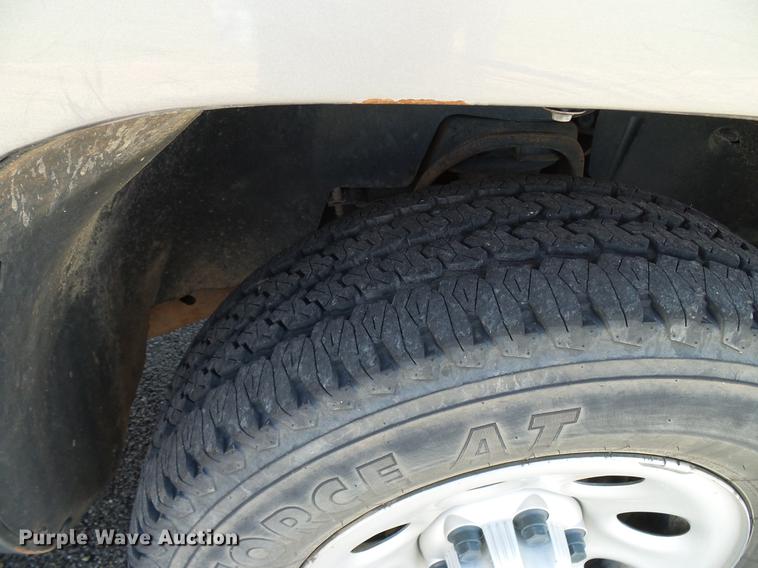 image for item DD5270 2013 Chevrolet Silverado 1500 Ext. Cab pickup truck