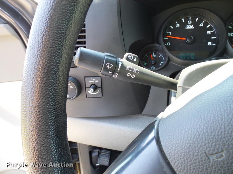 image for item DD5271 2011 Chevrolet Silverado 1500 Ext. Cab pickup truck