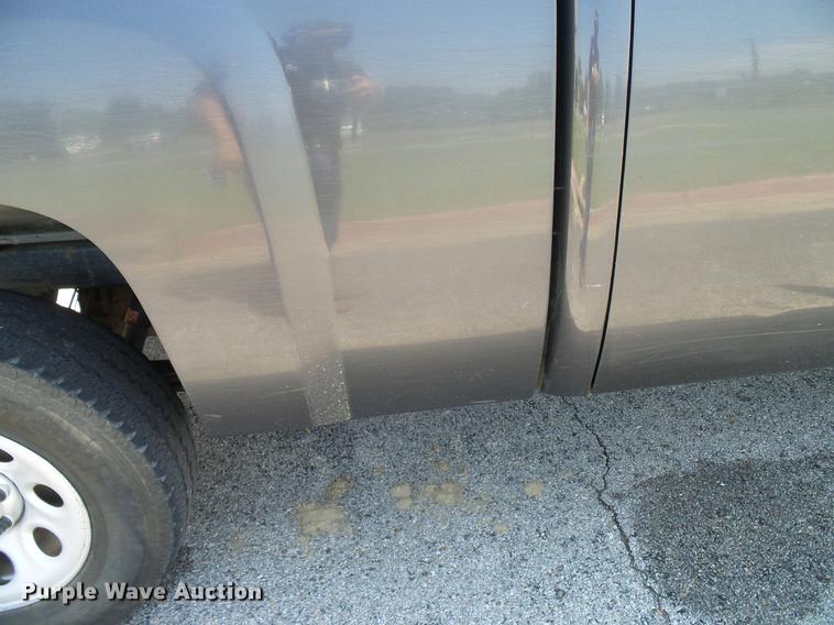 image for item DD5271 2011 Chevrolet Silverado 1500 Ext. Cab pickup truck