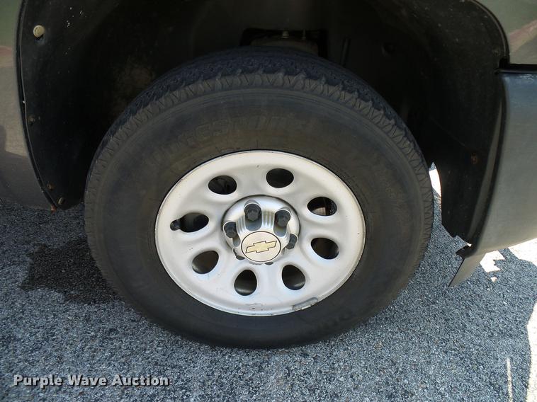 image for item DD5271 2011 Chevrolet Silverado 1500 Ext. Cab pickup truck