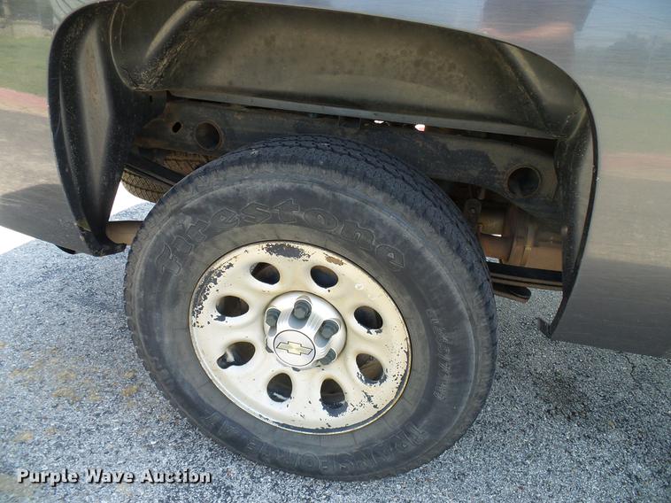 image for item DD5272 2011 Chevrolet Silverado 1500 Ext. Cab pickup truck