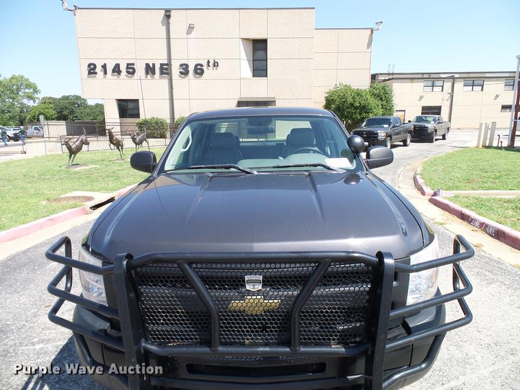 image for item DD5273 2011 Chevrolet Silverado 1500 Ext. Cab pickup truck