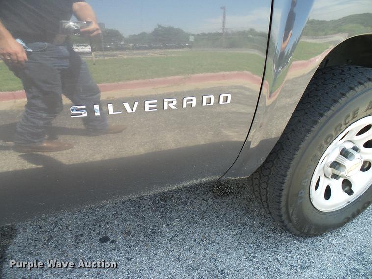 image for item DD5273 2011 Chevrolet Silverado 1500 Ext. Cab pickup truck