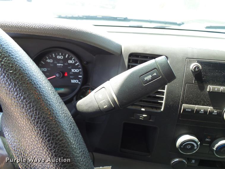 image for item DD5274 2011 Chevrolet Silverado 1500 Ext. Cab pickup truck