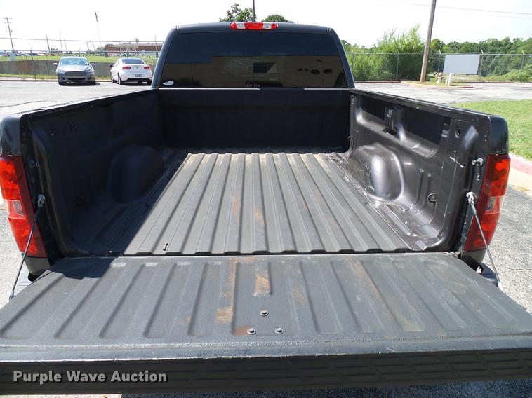 image for item DD5274 2011 Chevrolet Silverado 1500 Ext. Cab pickup truck