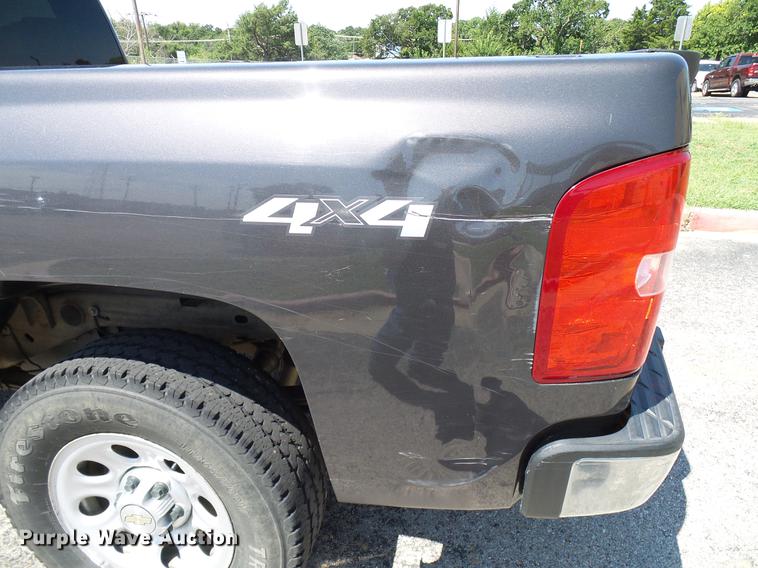 image for item DD5274 2011 Chevrolet Silverado 1500 Ext. Cab pickup truck