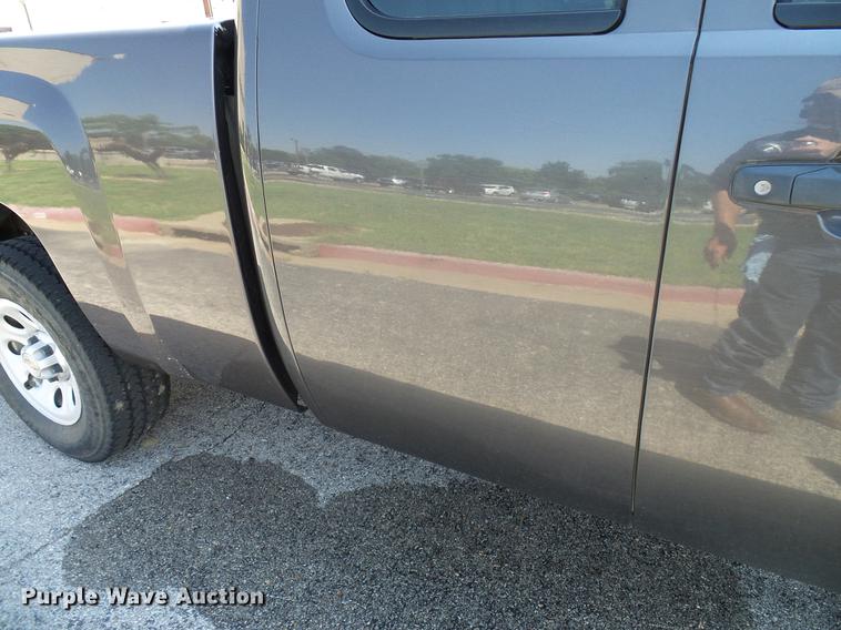 image for item DD5274 2011 Chevrolet Silverado 1500 Ext. Cab pickup truck