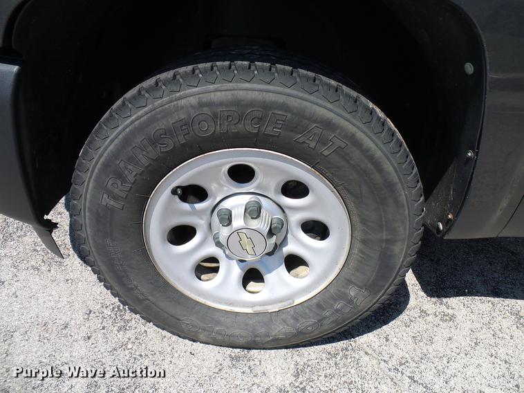 image for item DD5274 2011 Chevrolet Silverado 1500 Ext. Cab pickup truck