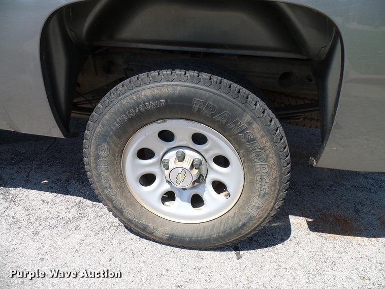 image for item DD5275 2012 Chevrolet Silverado 1500 Ext. Cab pickup truck