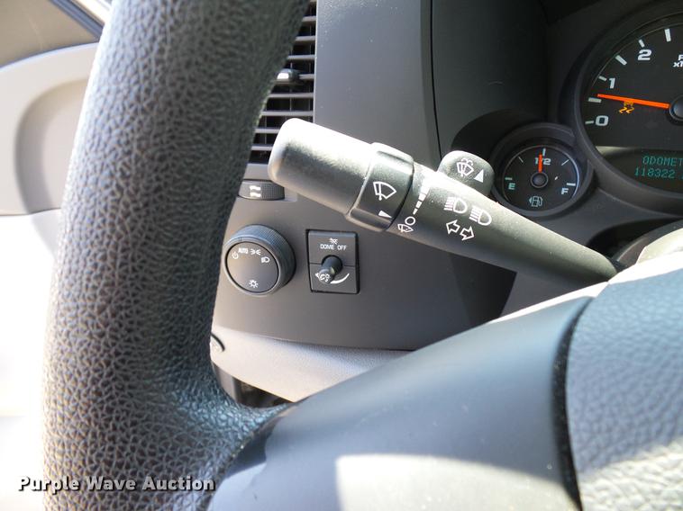 image for item DD5277 2013 Chevrolet Silverado 1500 Ext. Cab pickup truck