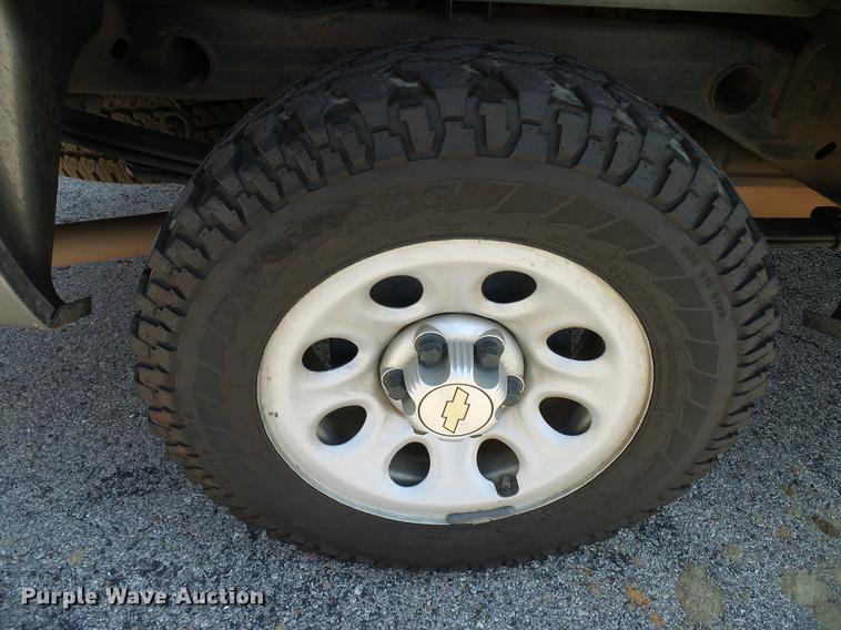 image for item DD5277 2013 Chevrolet Silverado 1500 Ext. Cab pickup truck