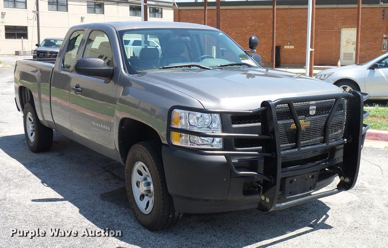 image for item DD5278 2012 Chevrolet Silverado 1500 Ext. Cab pickup truck
