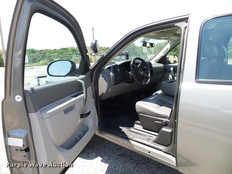 image for item DD5278 2012 Chevrolet Silverado 1500 Ext. Cab pickup truck