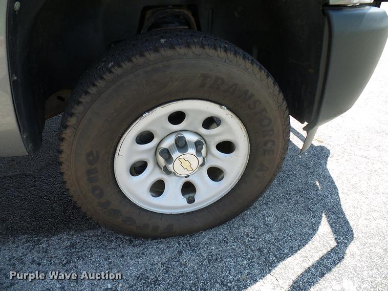 image for item DD5278 2012 Chevrolet Silverado 1500 Ext. Cab pickup truck