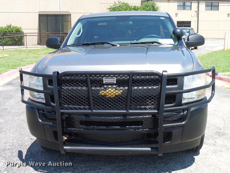 image for item DD5279 2013 Chevrolet Silverado 1500 Ext. Cab pickup truck