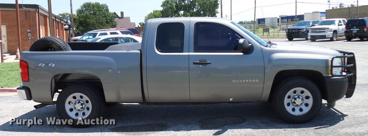 image for item DD5279 2013 Chevrolet Silverado 1500 Ext. Cab pickup truck
