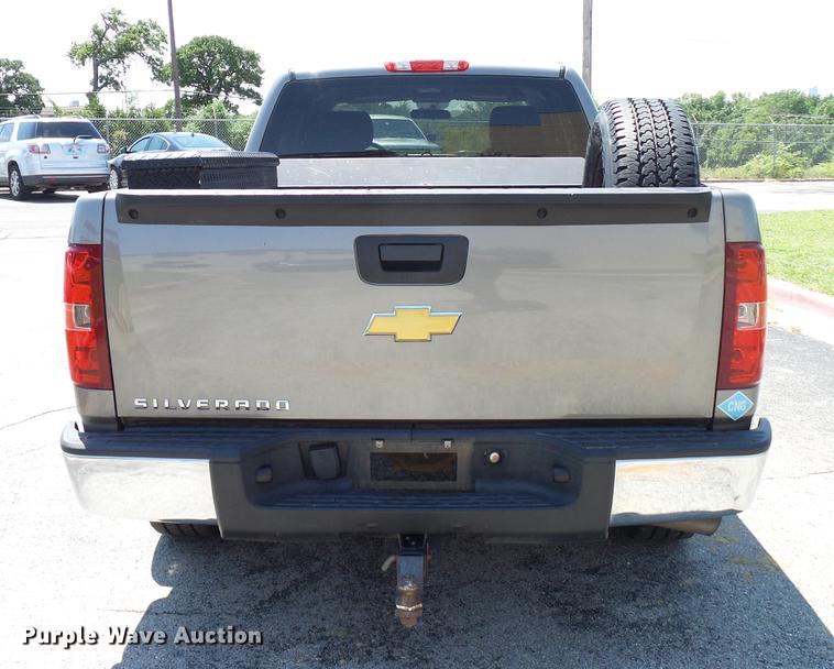 image for item DD5279 2013 Chevrolet Silverado 1500 Ext. Cab pickup truck
