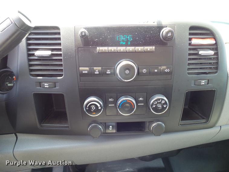 image for item DD5280 2013 Chevrolet Silverado 1500 Ext. Cab pickup truck