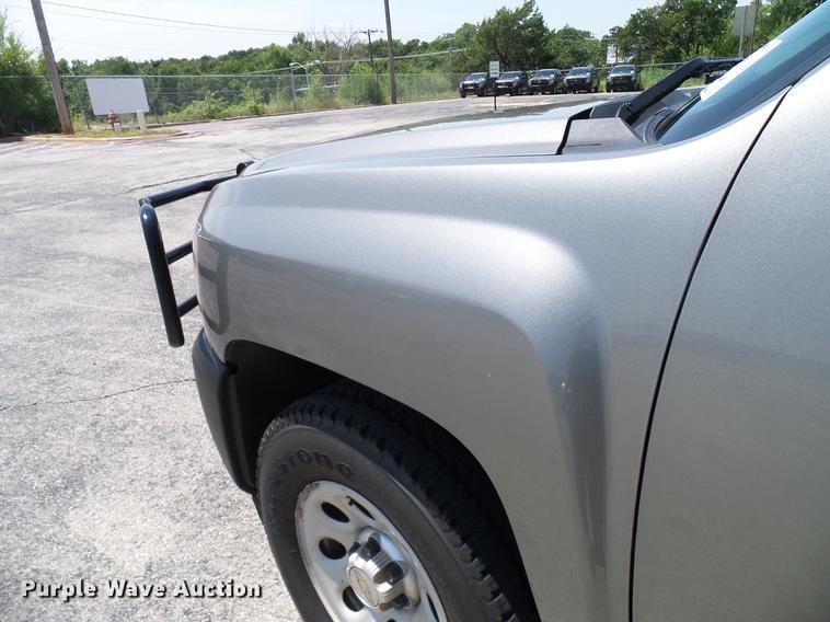 image for item DD5280 2013 Chevrolet Silverado 1500 Ext. Cab pickup truck