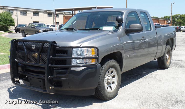 image for item DD5282 2012 Chevrolet Silverado 1500 Ext. Cab pickup truck