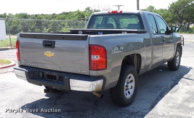 image for item DD5282 2012 Chevrolet Silverado 1500 Ext. Cab pickup truck