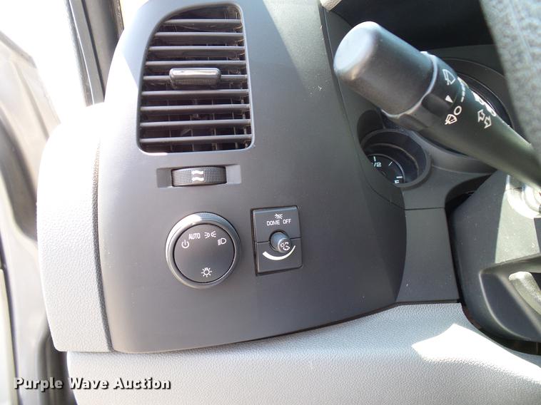 image for item DD5282 2012 Chevrolet Silverado 1500 Ext. Cab pickup truck