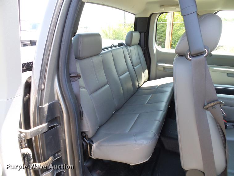 image for item DD5282 2012 Chevrolet Silverado 1500 Ext. Cab pickup truck