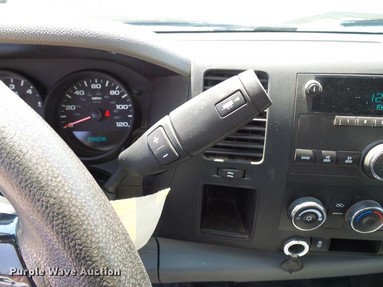 image for item DD5283 2013 Chevrolet Silverado 1500 Ext. Cab pickup truck