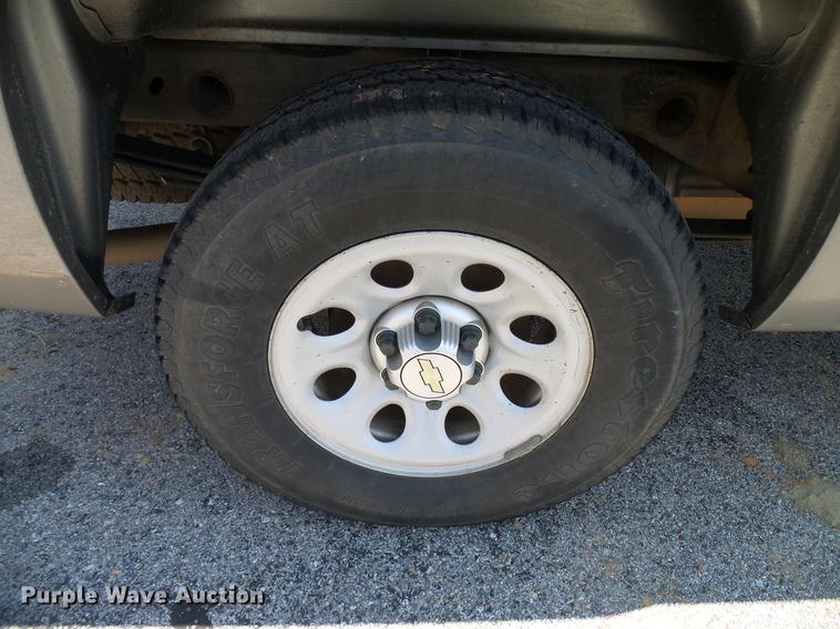 image for item DD5283 2013 Chevrolet Silverado 1500 Ext. Cab pickup truck