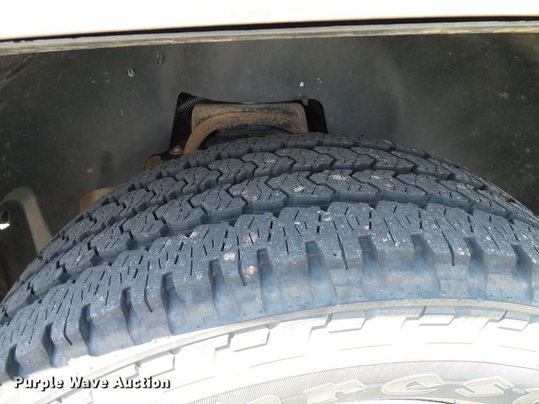 image for item DD5283 2013 Chevrolet Silverado 1500 Ext. Cab pickup truck