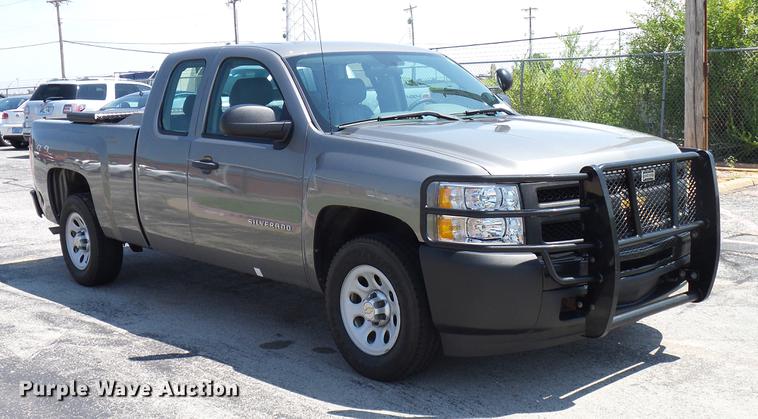 image for item DD5284 2013 Chevrolet Silverado 1500 Ext. Cab pickup truck