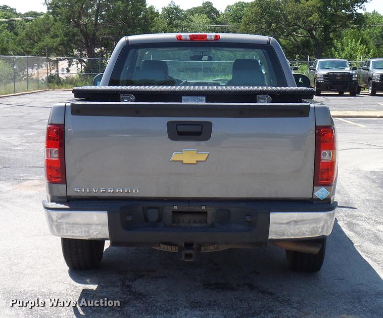 image for item DD5284 2013 Chevrolet Silverado 1500 Ext. Cab pickup truck