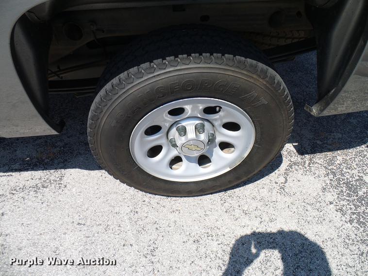 image for item DD5284 2013 Chevrolet Silverado 1500 Ext. Cab pickup truck