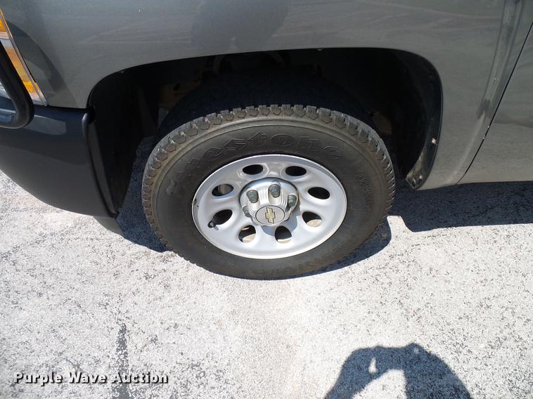 image for item DD5284 2013 Chevrolet Silverado 1500 Ext. Cab pickup truck