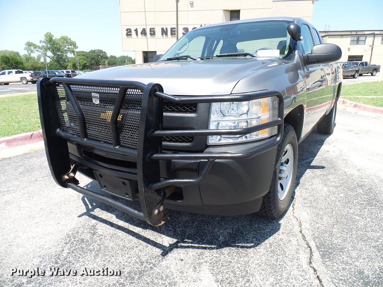 image for item DD5285 2012 Chevrolet Silverado 1500 Ext. Cab pickup truck