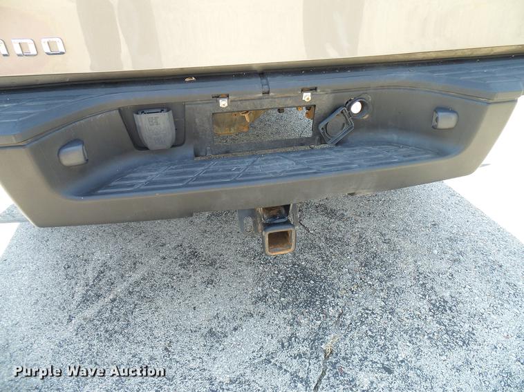 image for item DD5285 2012 Chevrolet Silverado 1500 Ext. Cab pickup truck