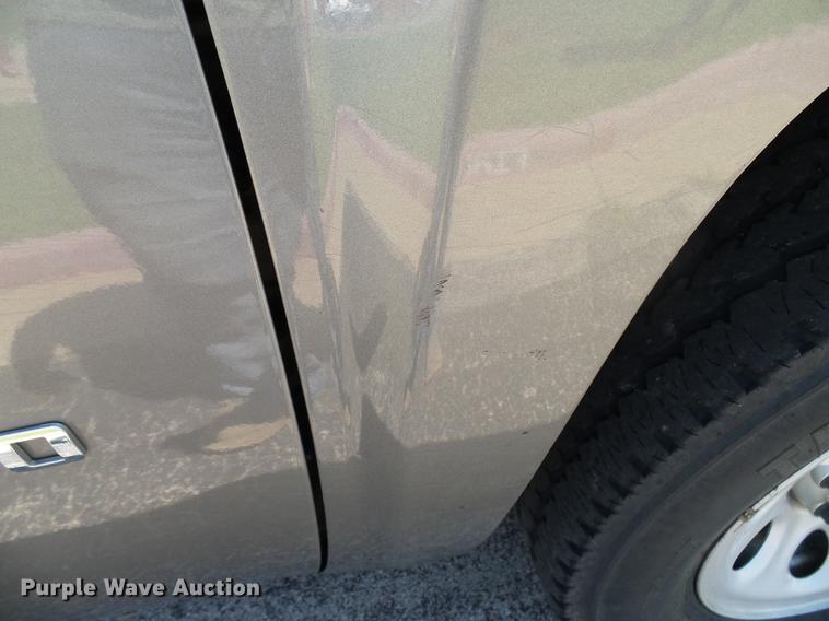 image for item DD5286 2013 Chevrolet Silverado 1500 Ext. Cab pickup truck