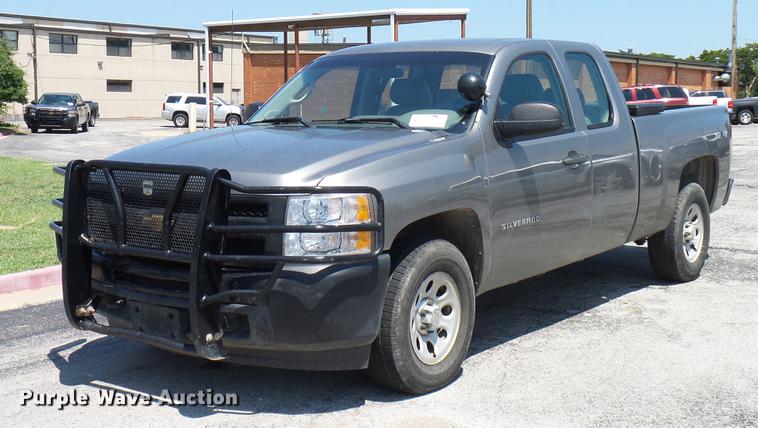 image for item DD5287 2012 Chevrolet Silverado 1500 Ext. Cab pickup truck