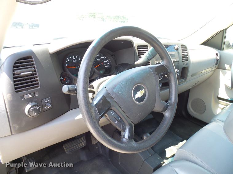 image for item DD5287 2012 Chevrolet Silverado 1500 Ext. Cab pickup truck